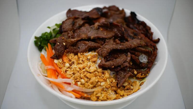 2B. BUN BO NUONG